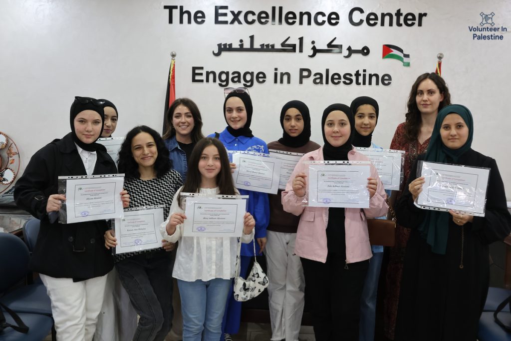 Best Volunteer Programs in the West Bank