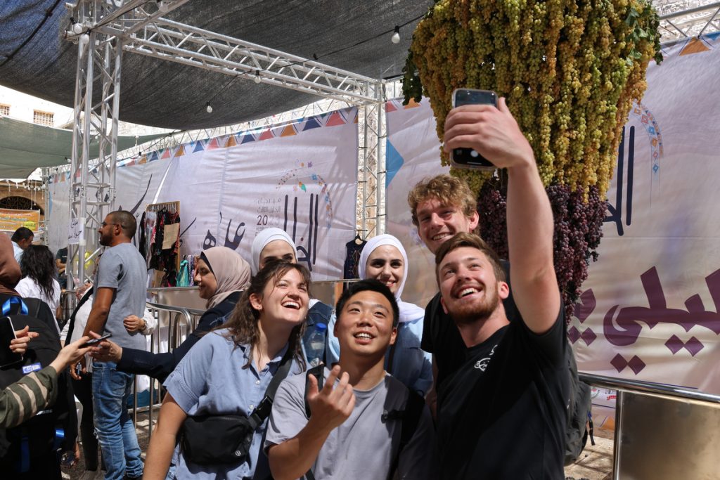 Media and Journalism Volunteer Programs in Palestine for 2026/2027